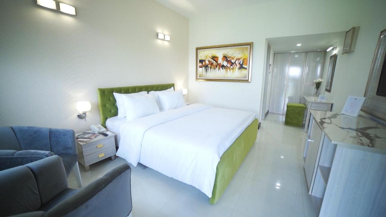 Airport Hotel Карачі Екстер'єр фото