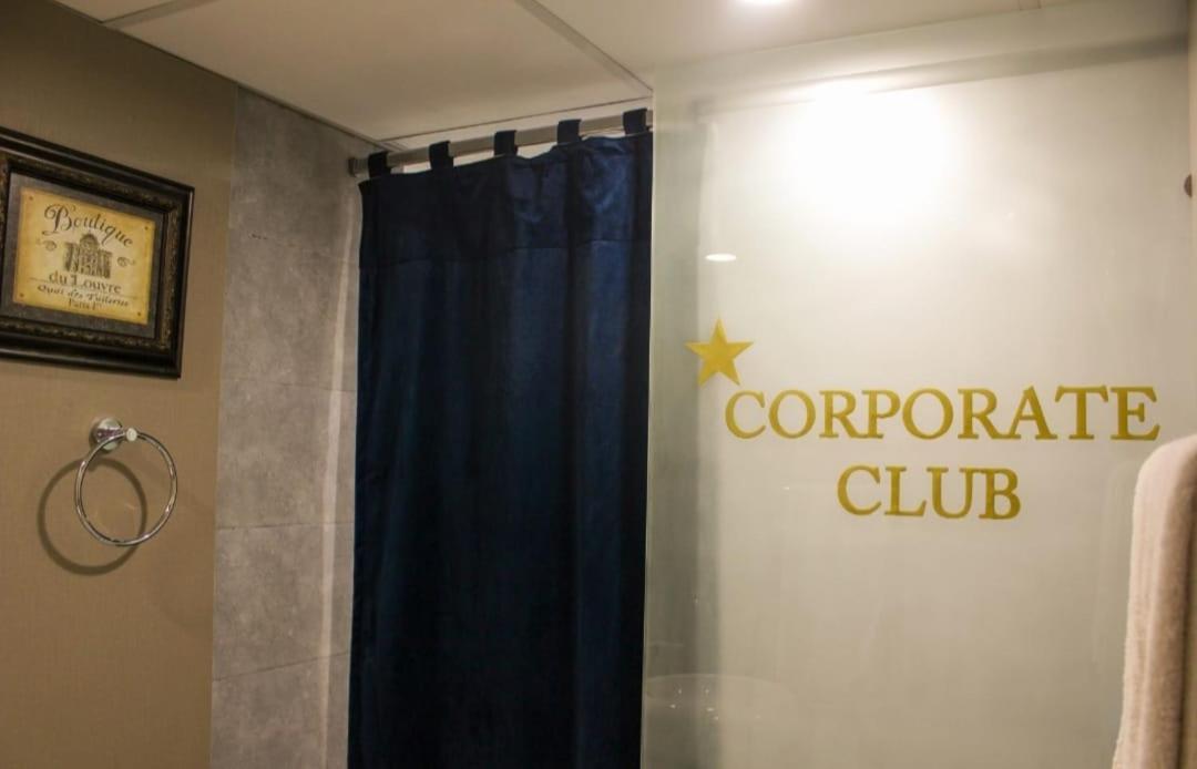 Airport Hotel Карачі Екстер'єр фото